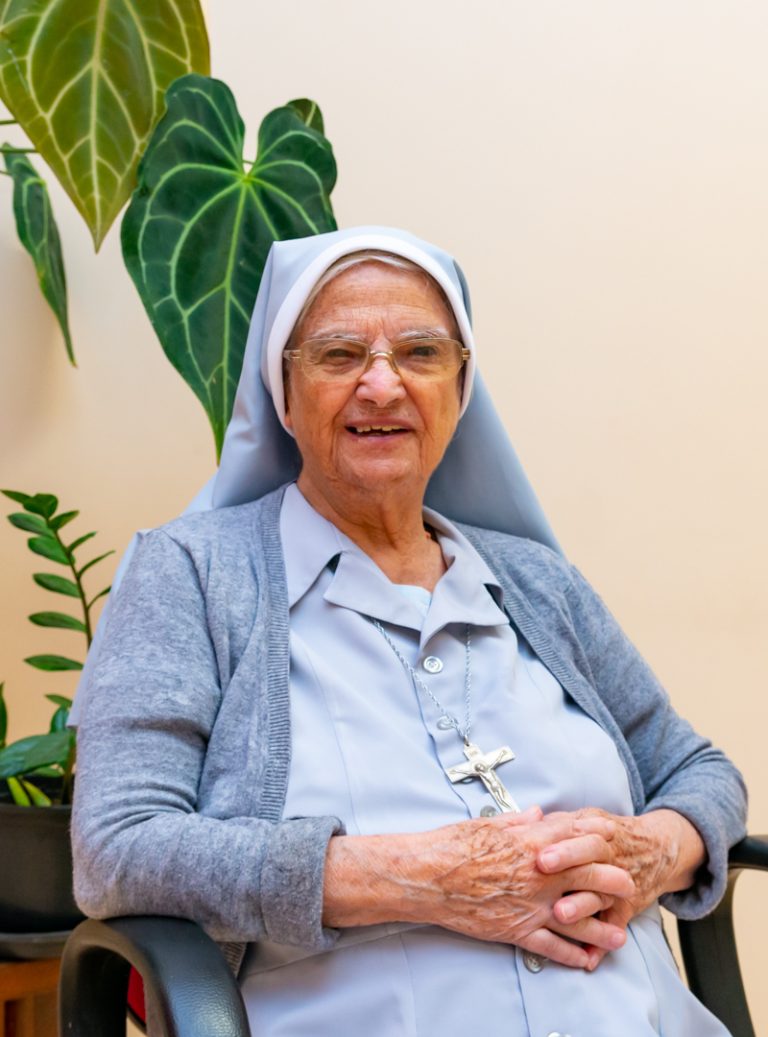 pax-sister-maria-de-amorim-pereira-suore-benedettine-delle-divina